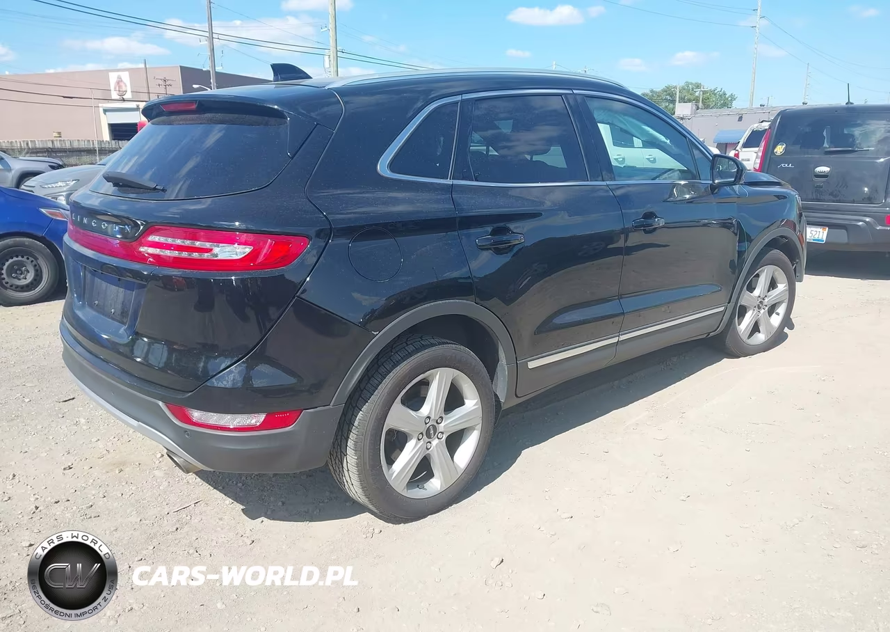 2018 Lincoln Mkc Premiere VIN:5LMCJ1C98JUL14136 - 4