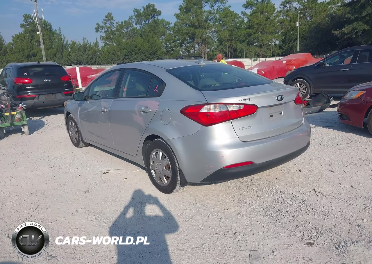 2016 Kia Forte Lx VIN:KNAFK4A63G5514109 - 3