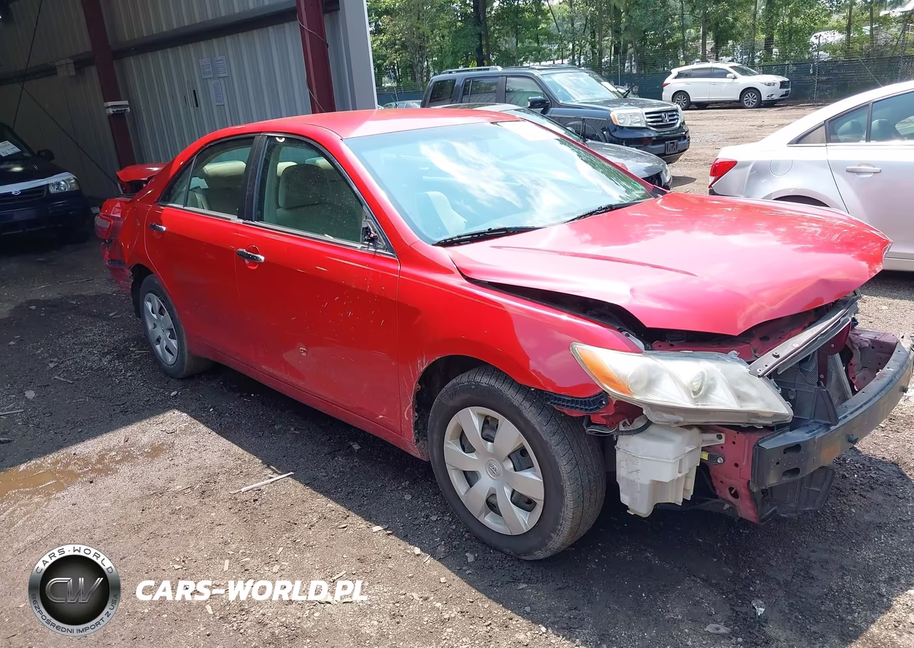 2009 Toyota Camry Le – zdjęcie 1 z 16