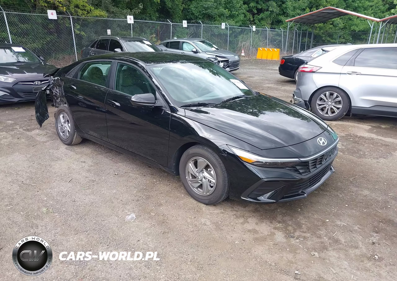 2026 Hyundai Elantra Se – zdjęcie 1 z 17