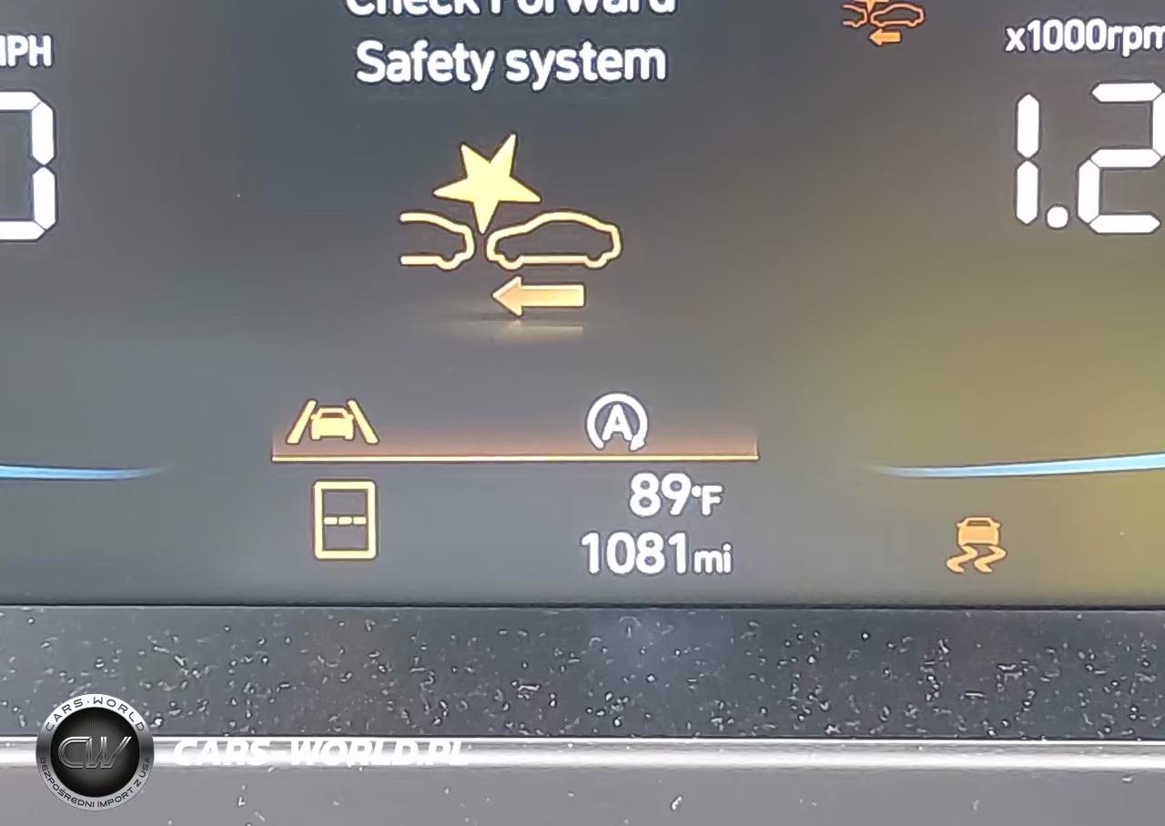 2026 Hyundai Elantra Se VIN:KMHLL4DGXTU192930 - 16