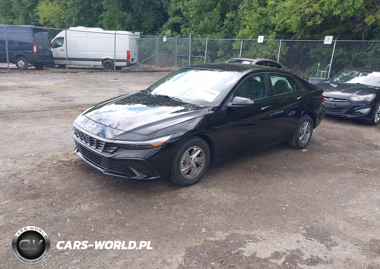 2026 Hyundai Elantra Se VIN:KMHLL4DGXTU192930 - 2