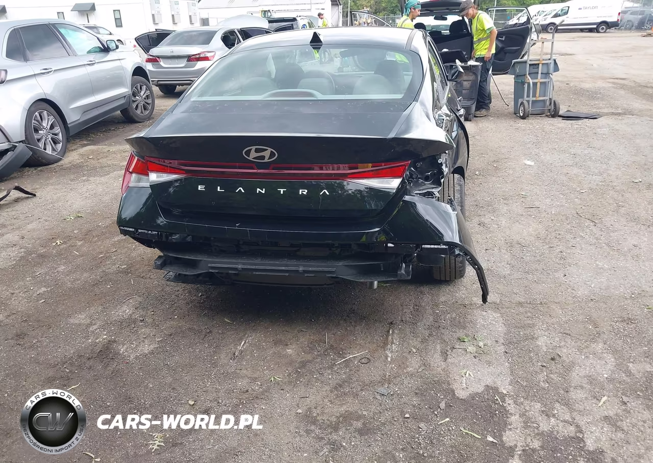 2026 Hyundai Elantra Se VIN:KMHLL4DGXTU192930 - 6