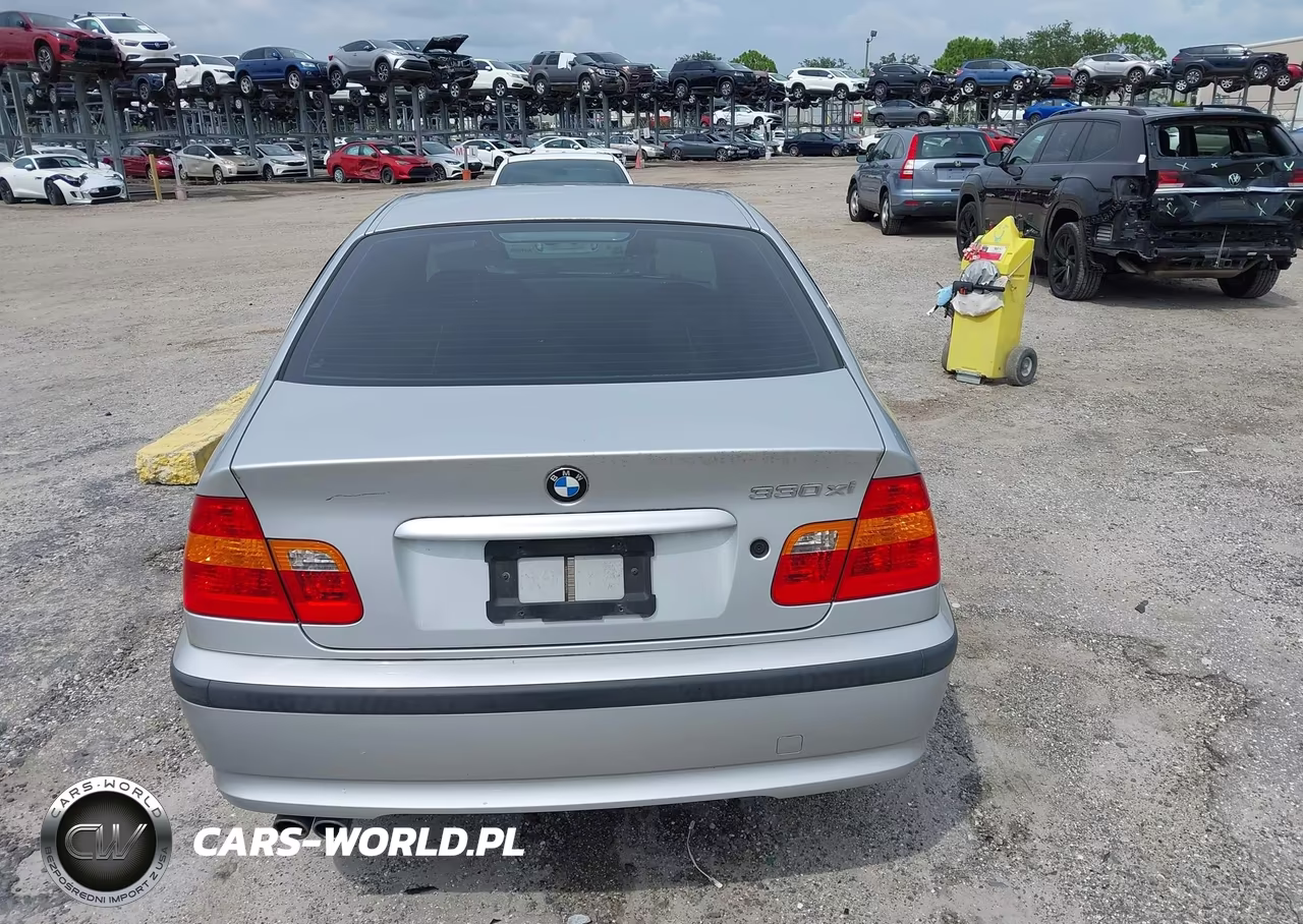 2002 BMW 330Xi VIN:WBAEW53482PG19813 - 16