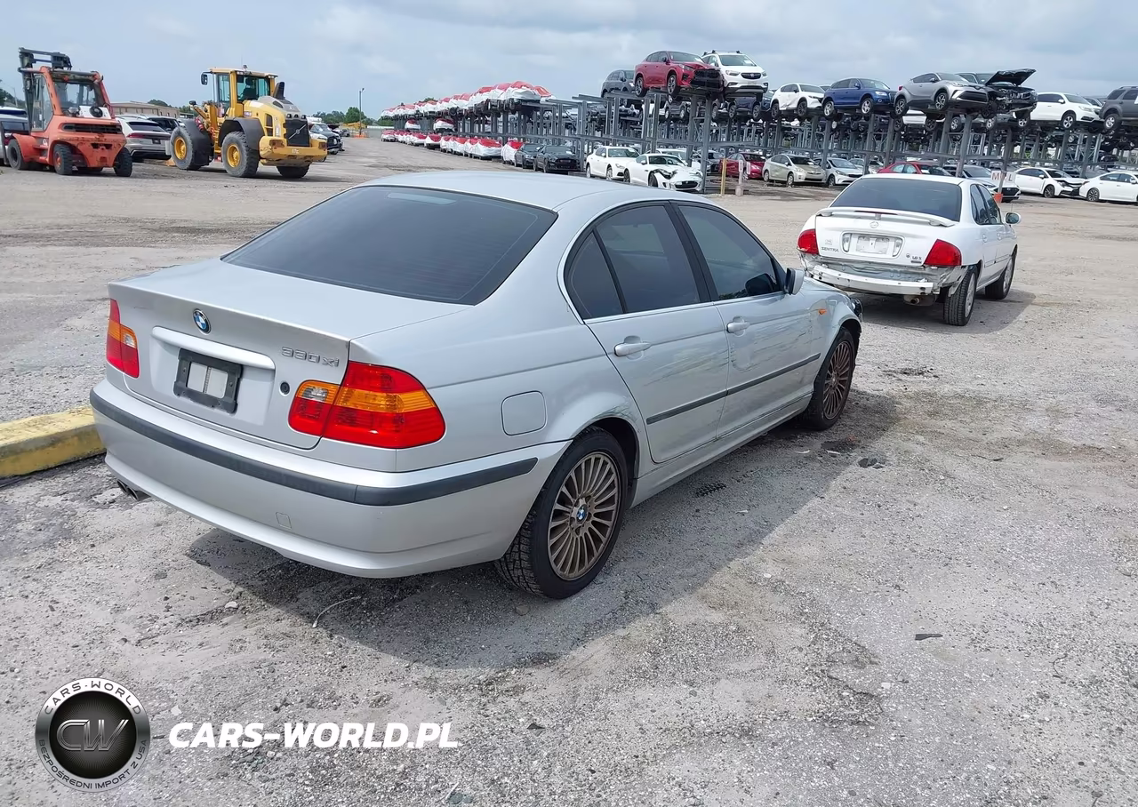 2002 BMW 330Xi VIN:WBAEW53482PG19813 - 4