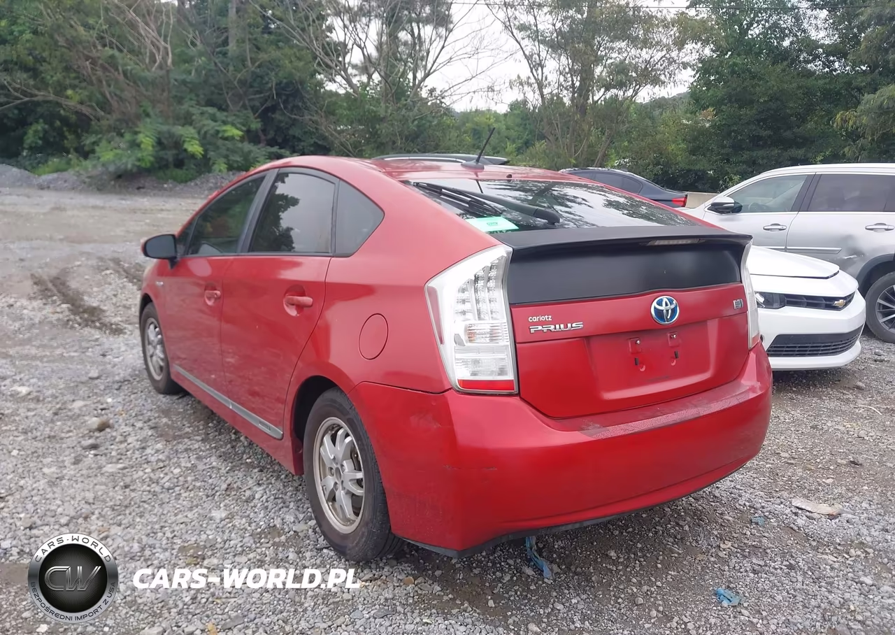 2011 Toyota Prius Three VIN:JTDKN3DUXB1440913 - 3