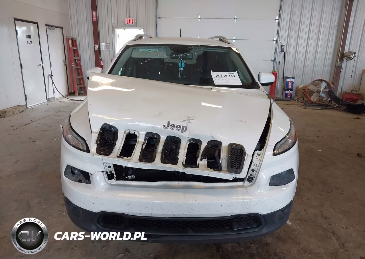 2016 Jeep Cherokee Latitude VIN:1C4PJLCS0GW347376 - 12