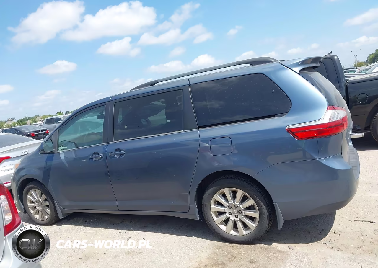 2015 Toyota Sienna Le 7 Passenger VIN:5TDJK3DC8FS118355 - 14