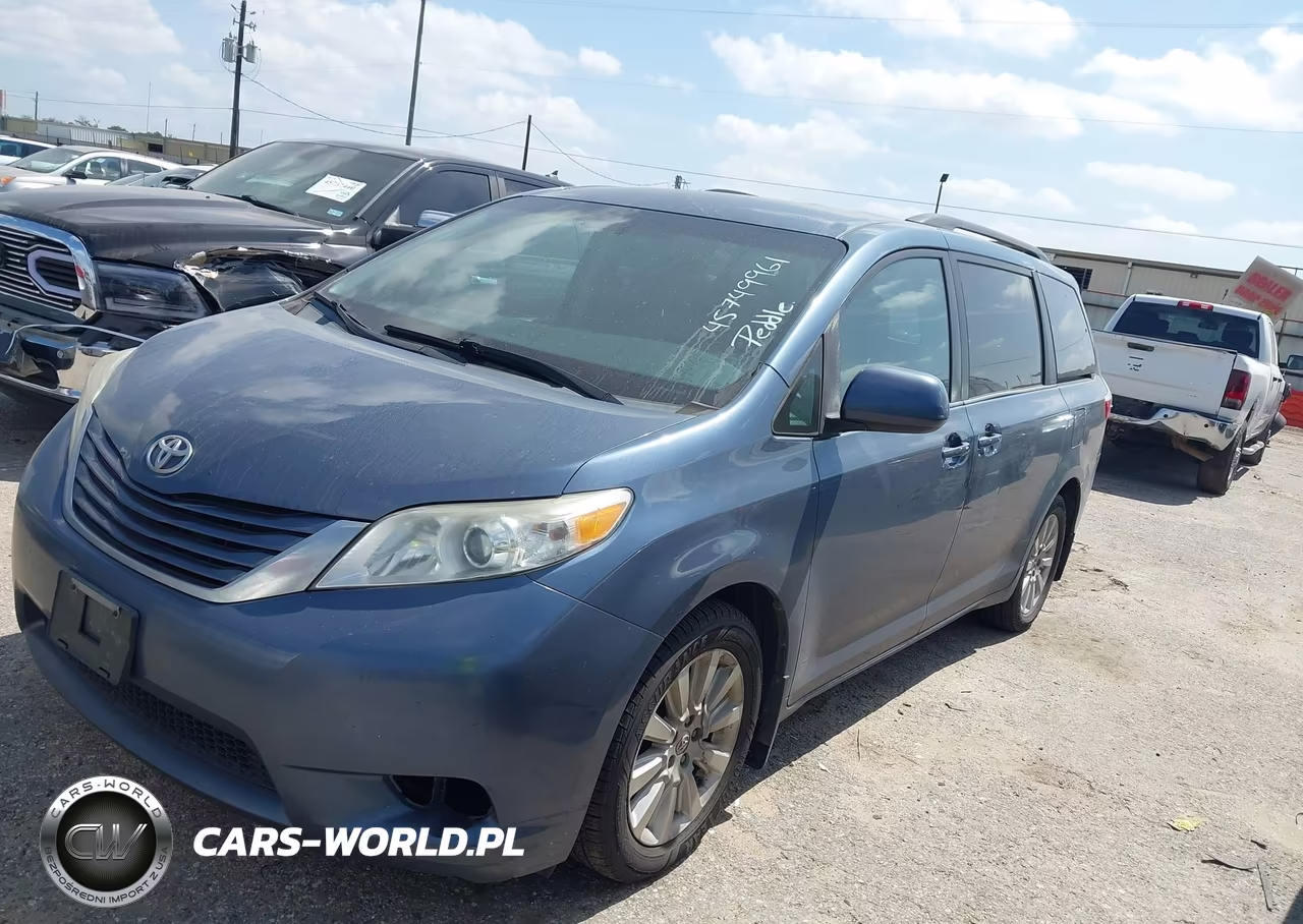 2015 Toyota Sienna Le 7 Passenger VIN:5TDJK3DC8FS118355 - 2