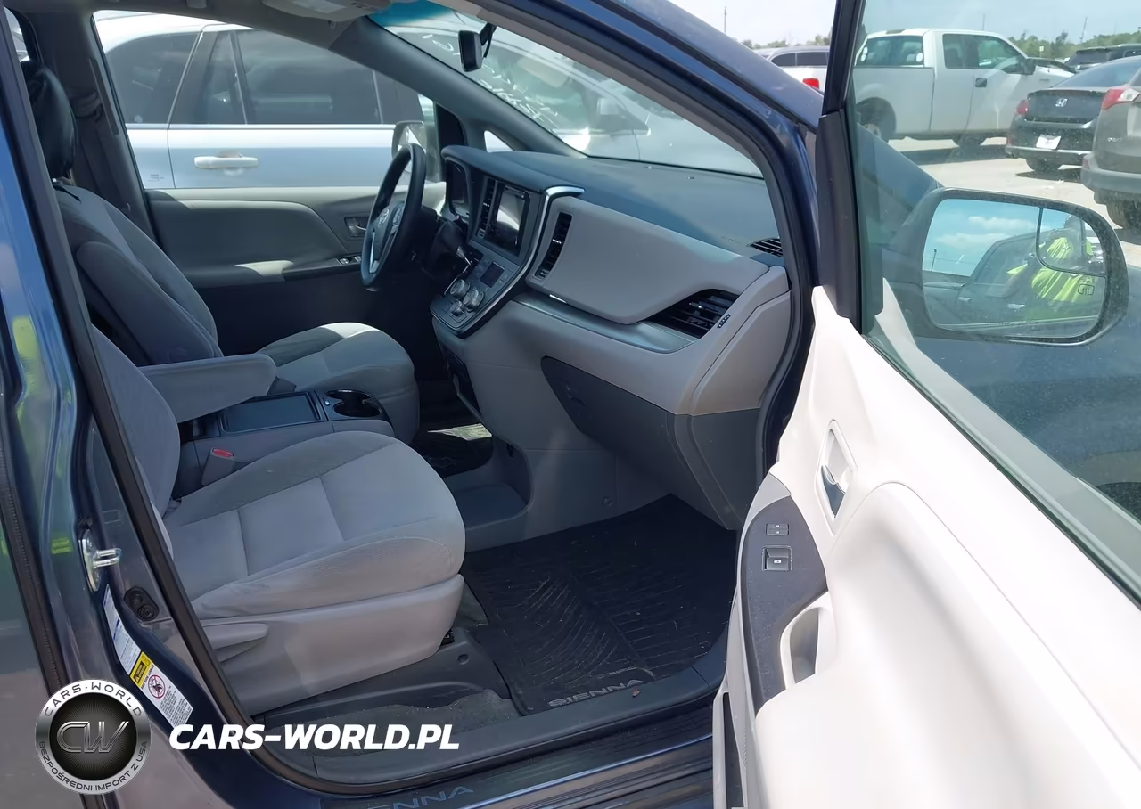 2015 Toyota Sienna Le 7 Passenger VIN:5TDJK3DC8FS118355 - 5