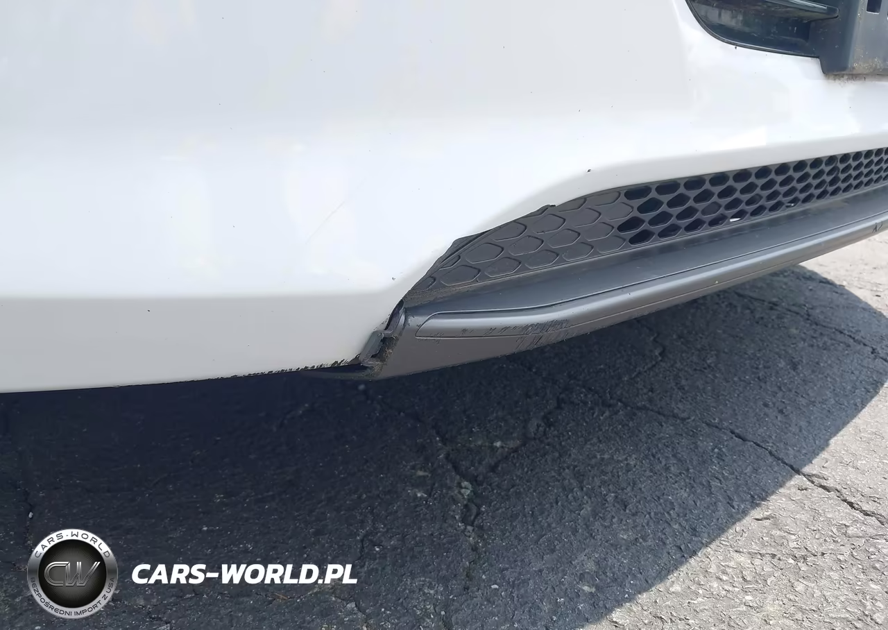 2018 Hyundai Ioniq Hybrid Blue VIN:KMHC65LC1JU075617 - 11