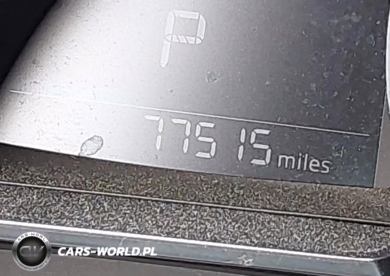 2018 Mazda Mazda3 Grand Touring VIN:3MZBN1M37JM215682 - 15