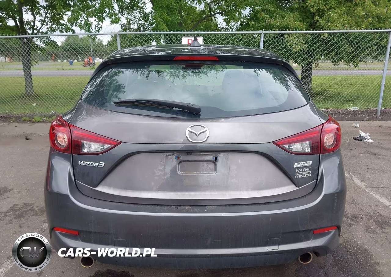 2018 Mazda Mazda3 Grand Touring VIN:3MZBN1M37JM215682 - 16