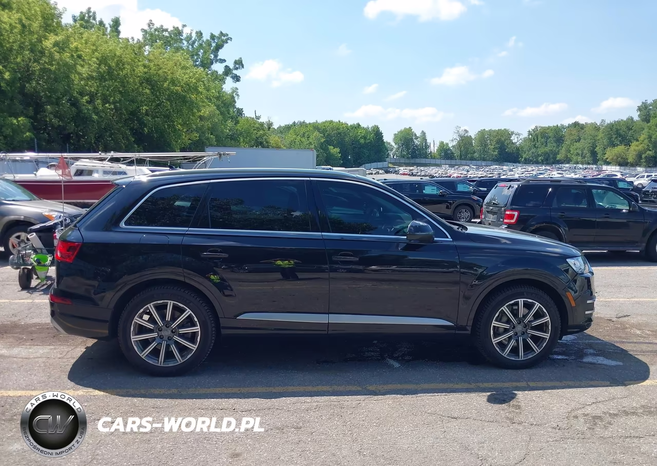 2018 Audi Q7 2.0T Premium VIN:WA1LHAF7XJD013505 - 13