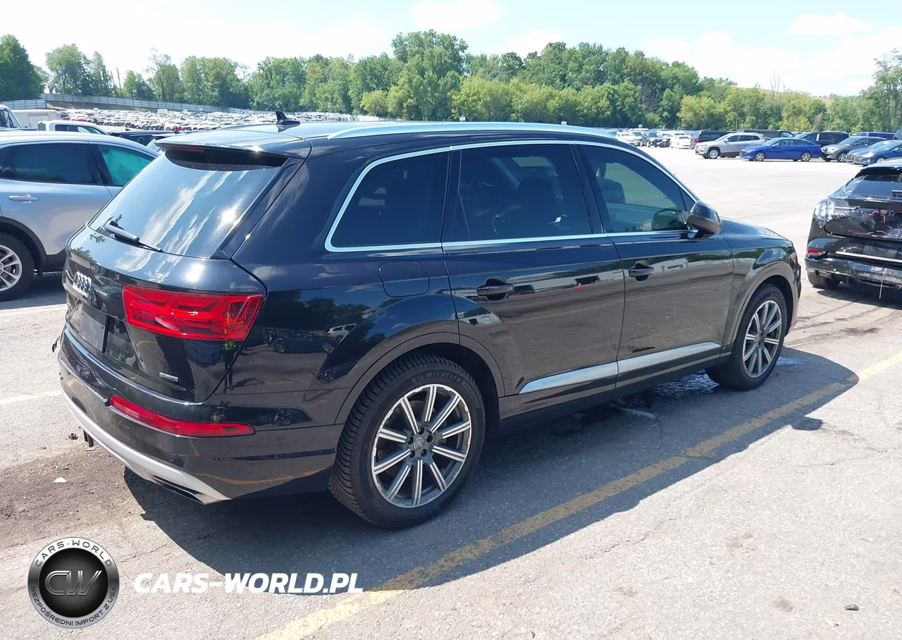 2018 Audi Q7 2.0T Premium VIN:WA1LHAF7XJD013505 - 4