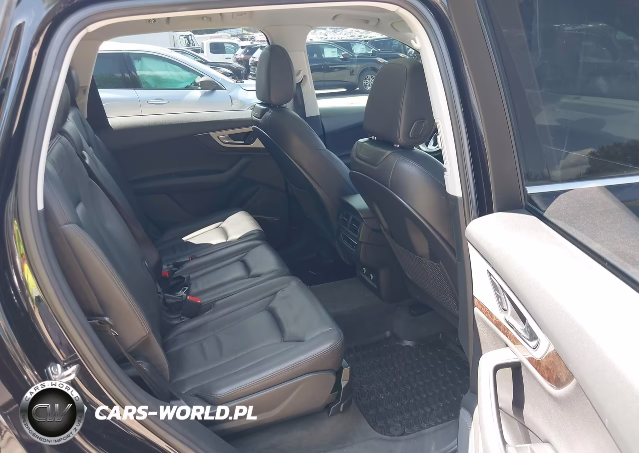 2018 Audi Q7 2.0T Premium VIN:WA1LHAF7XJD013505 - 8