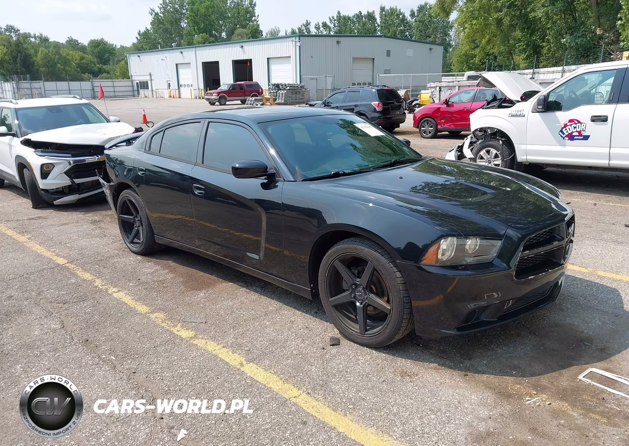 2014 Dodge Charger Sxt – zdjęcie 1 z 16