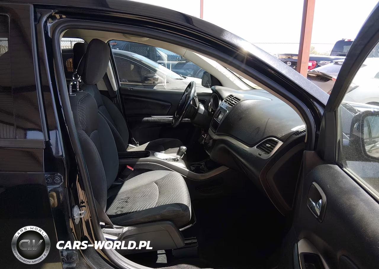 2018 Dodge Journey Se VIN:3C4PDCAB3JT188988 - 5
