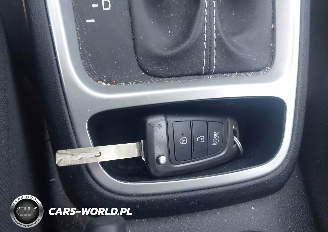 2020 Hyundai Venue Se VIN:KMHRB8A38LU033622 - 11