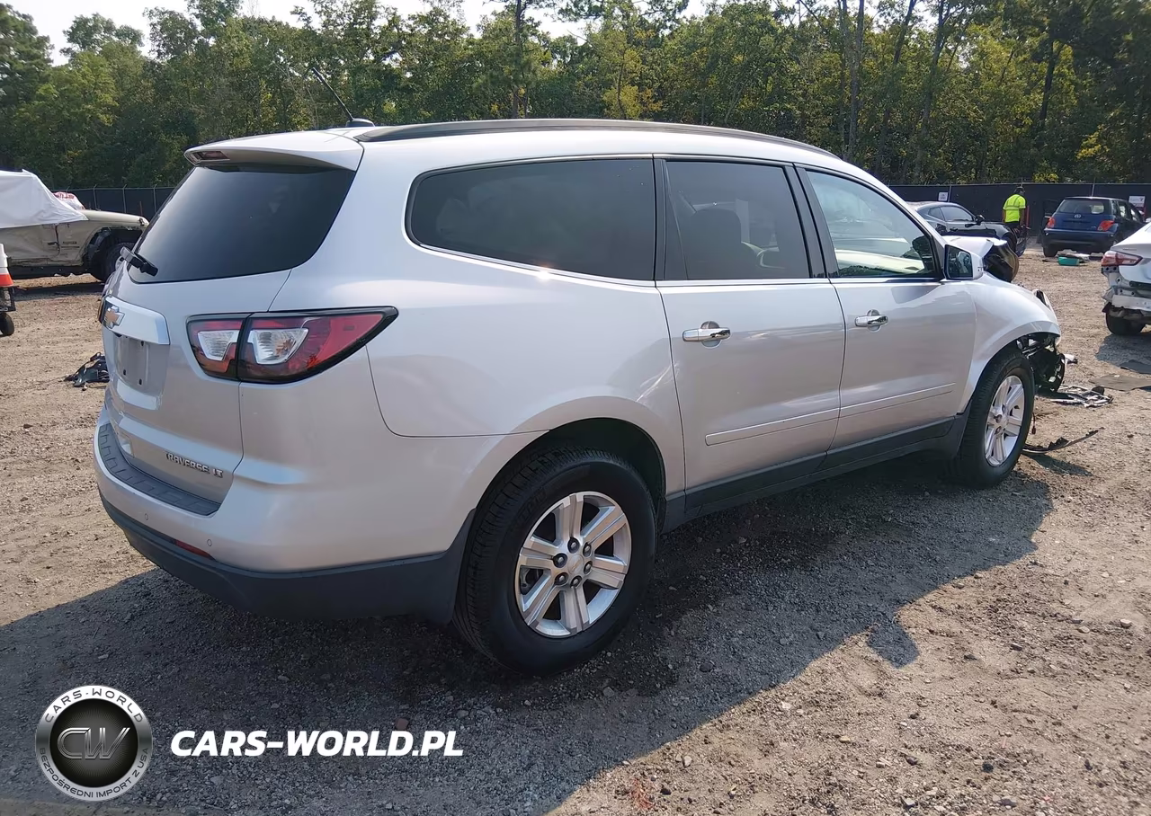 2014 Chevrolet Traverse Lt VIN:1GNKRHKD6EJ104255 - 4