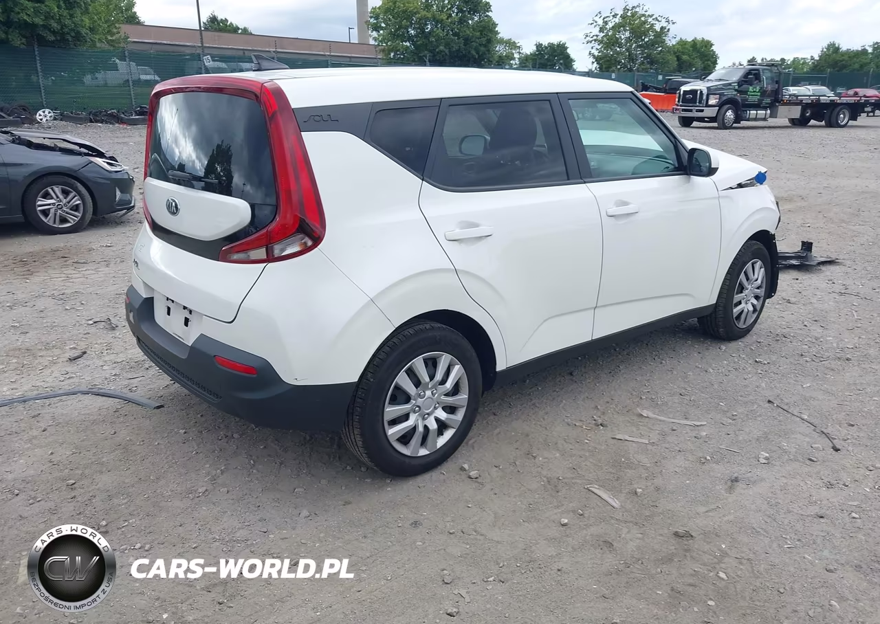 2020 Kia Soul Lx VIN:KNDJ23AU3L7713522 - 4