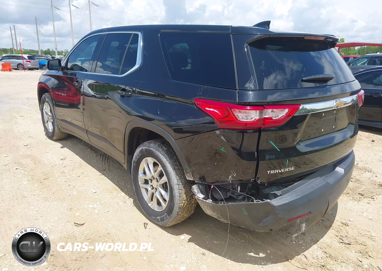 2020 Chevrolet Traverse Fwd Ls VIN:1GNERFKW9LJ119753 - 3