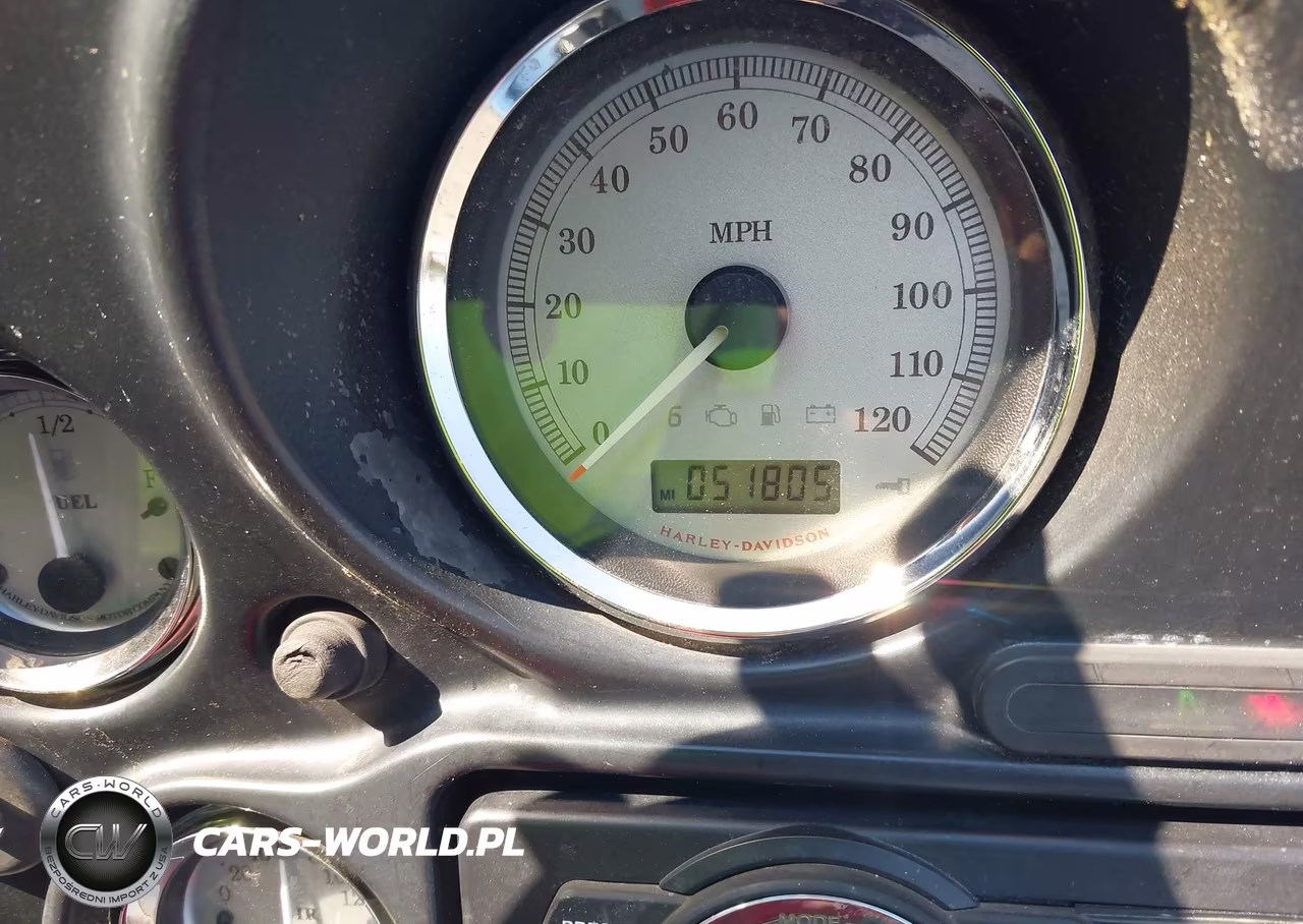 2012 Harley-Davidson Flhx Street Glide VIN:1HD1KBM12CB624354 - 7