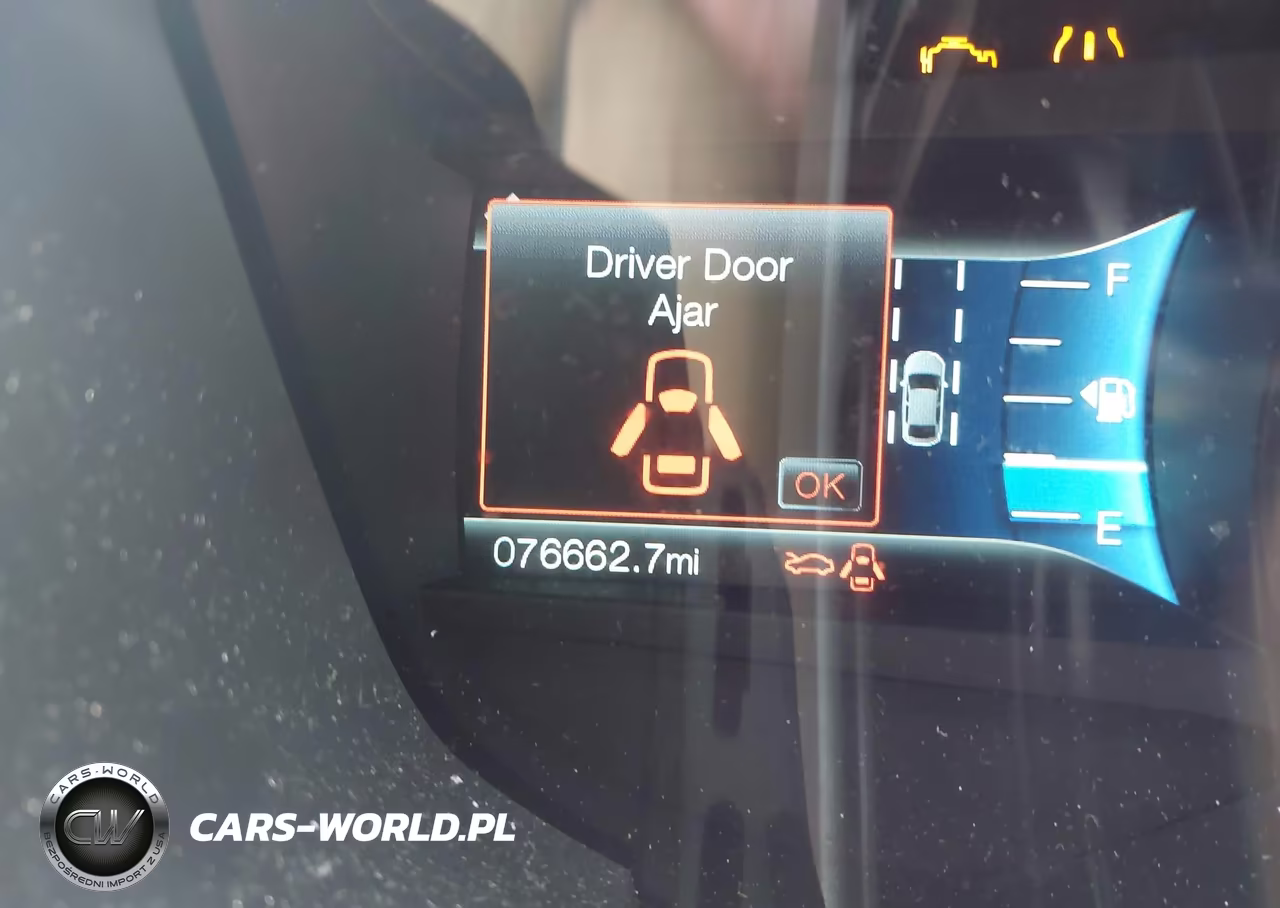 2018 Ford Fusion Se VIN:3FA6P0H7XJR270772 - 15