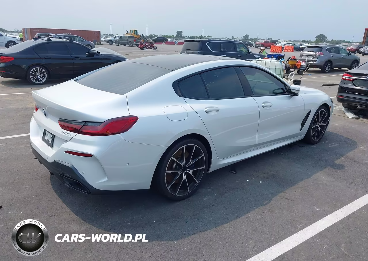 2021 BMW 840I Gran Coupe xDrive VIN:WBAGV4C04MCF88590 - 4