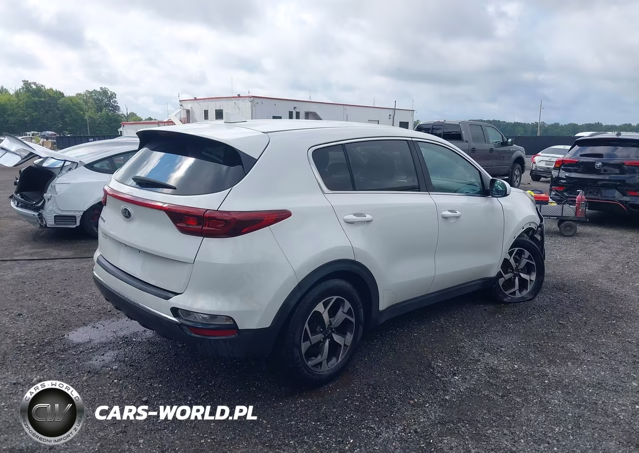 2020 Kia Sportage Lx VIN:KNDPM3AC5L7688571 - 4