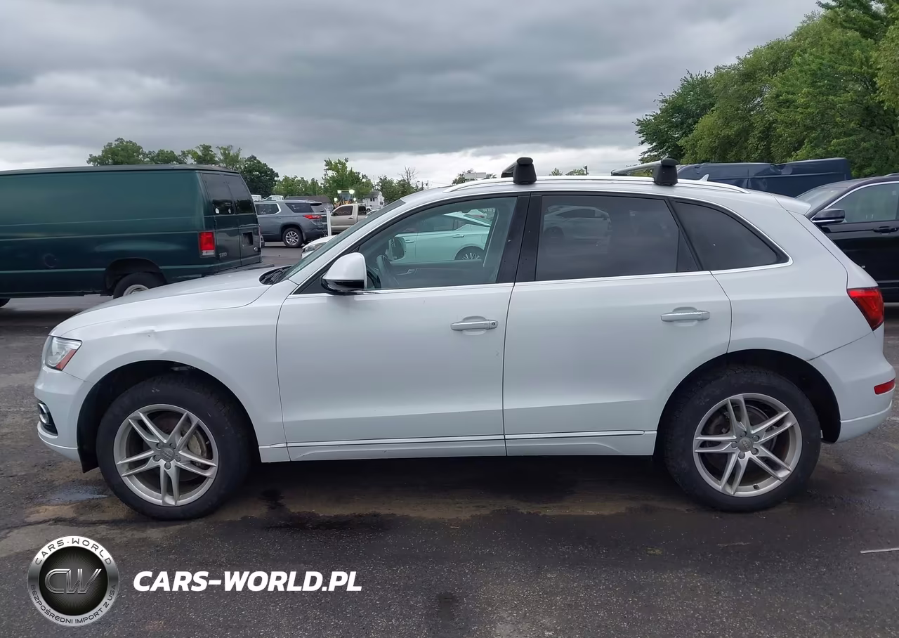 2016 Audi Q5 2.0T Premium VIN:WA1L2AFP2GA115313 - 14