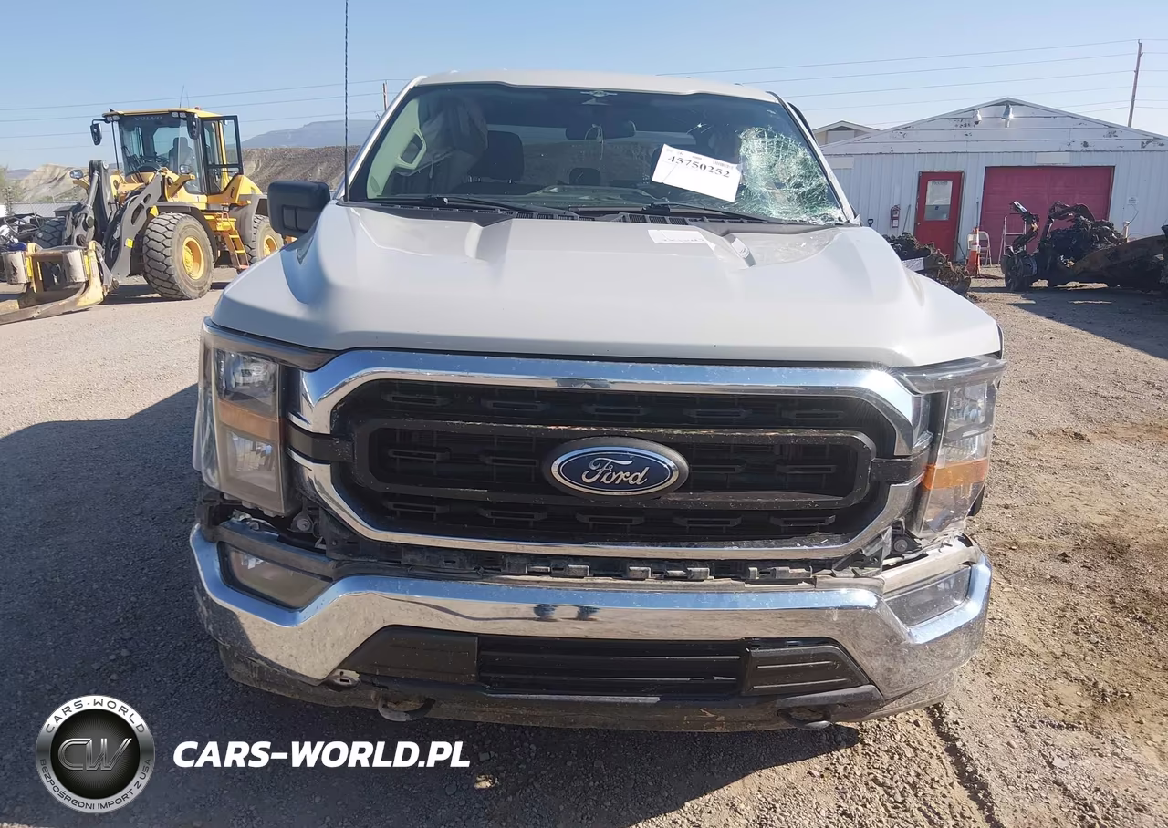 2023 Ford F-150 Xlt VIN:1FTFW1E54PKE14240 - 13