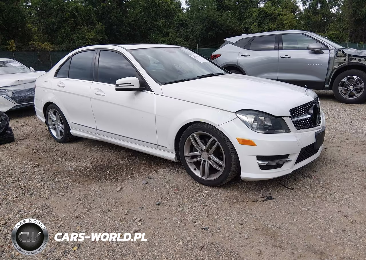 2013 Mercedes-Benz C 250 Sport – zdjęcie 1 z 17