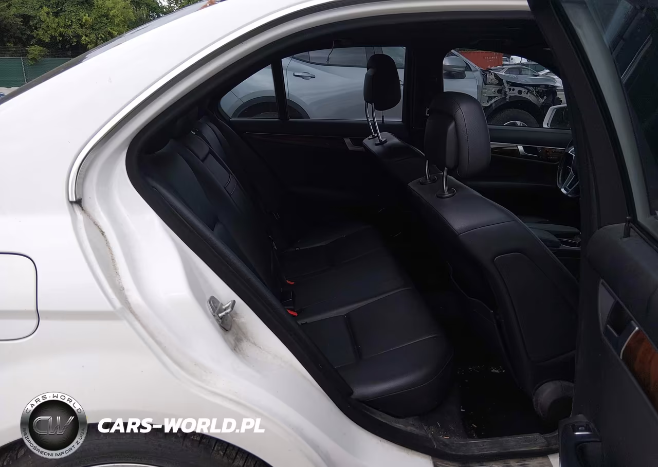 2013 Mercedes-Benz C 250 Sport VIN:WDDGF4HB6DR276135 - 8