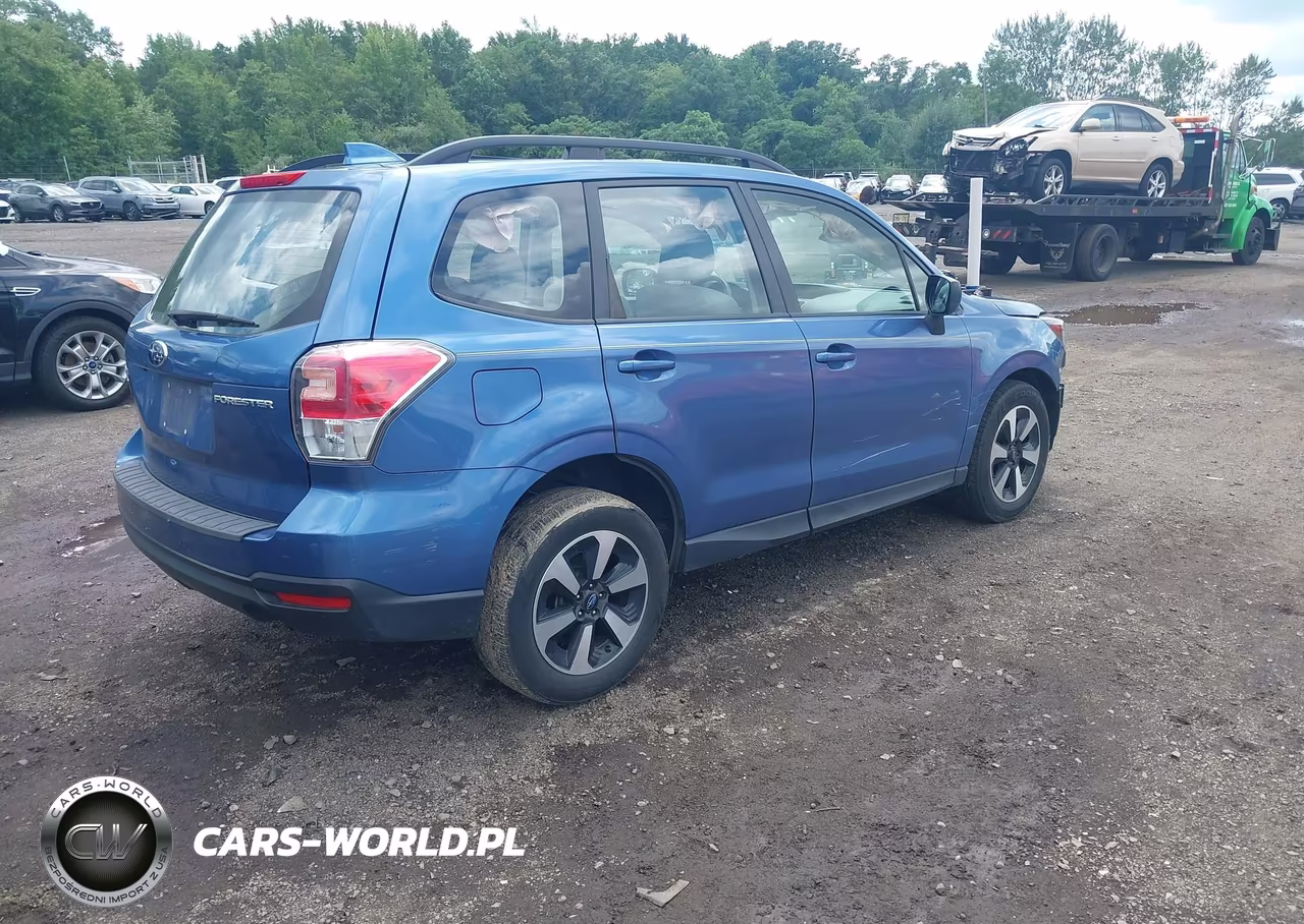 2018 Subaru Forester 2.5I VIN:JF2SJABC7JH463602 - 4