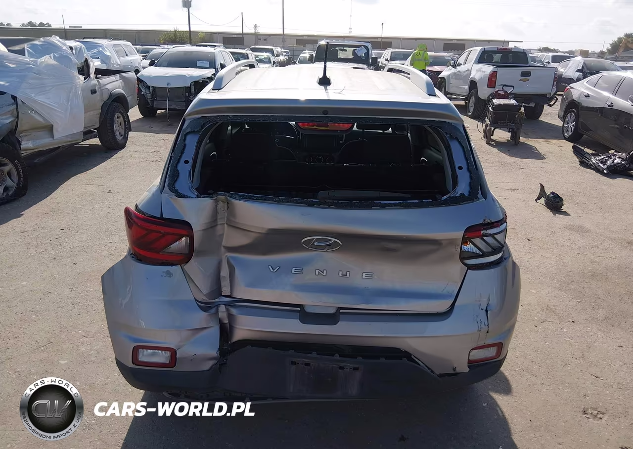 2024 Hyundai Venue Sel VIN:KMHRC8A35RU327467 - 6