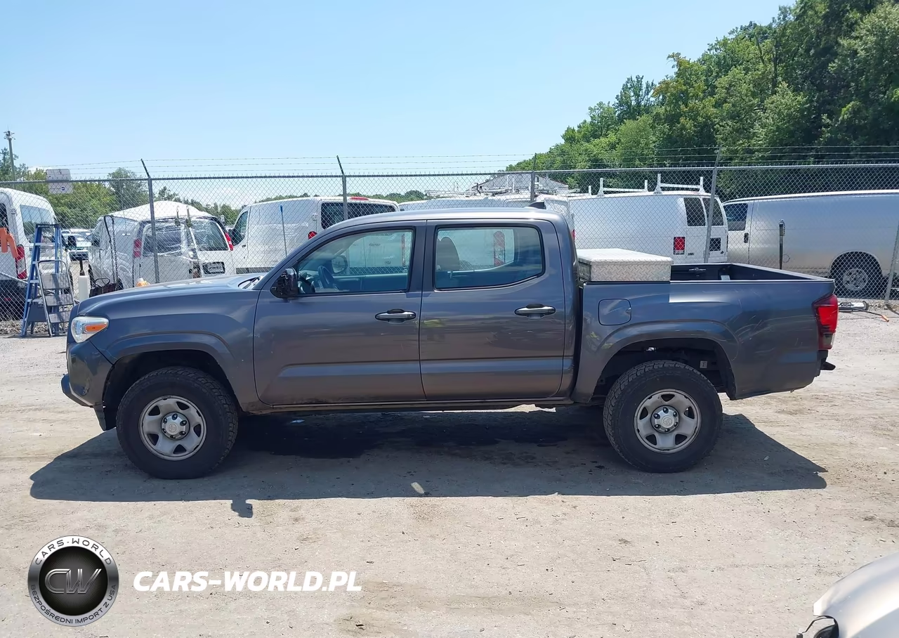 2018 Toyota Tacoma Sr VIN:5TFAX5GN4JX110914 - 15