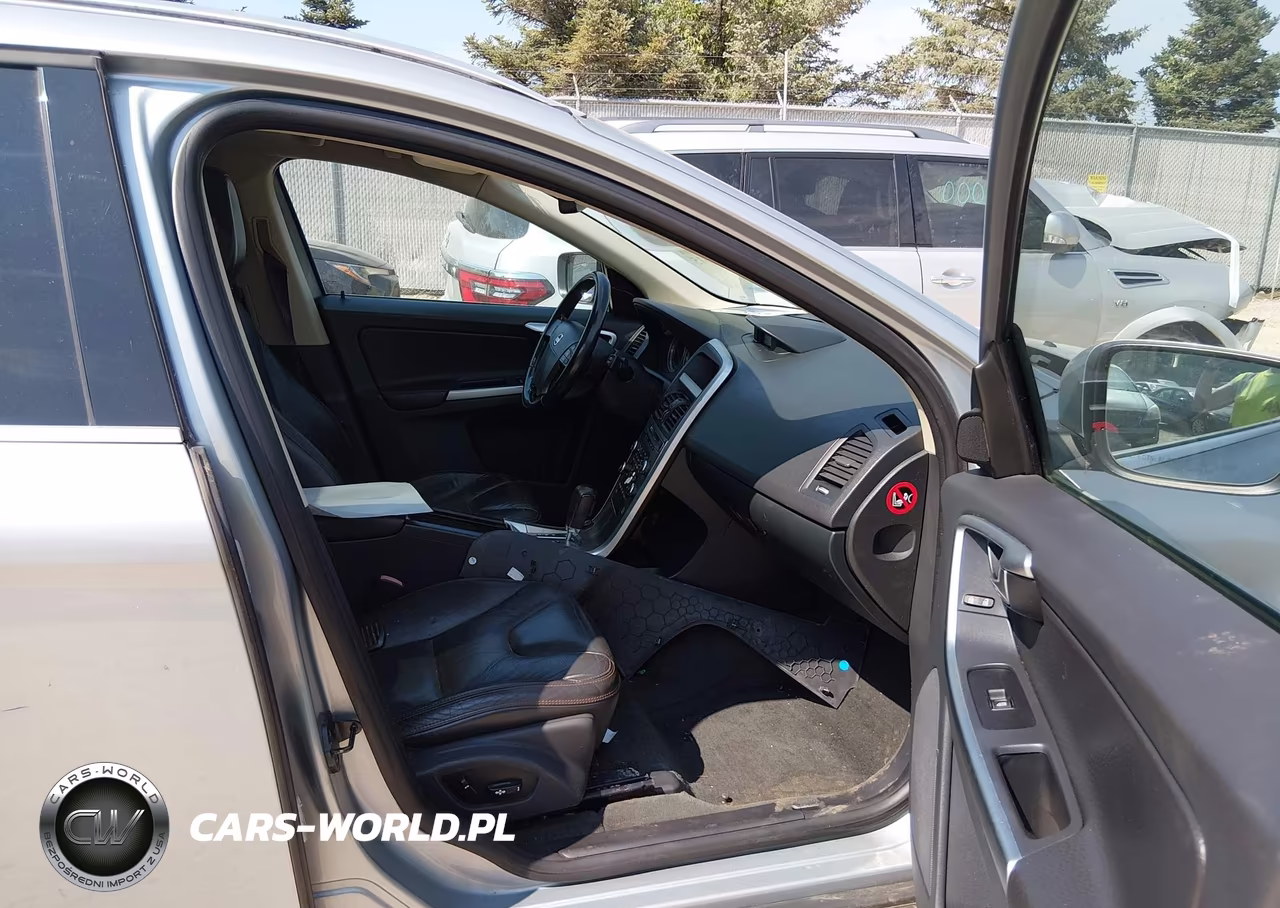 2010 Volvo Xc60 T6-T6 R-Design VIN:YV4992DZXA2054331 - 5