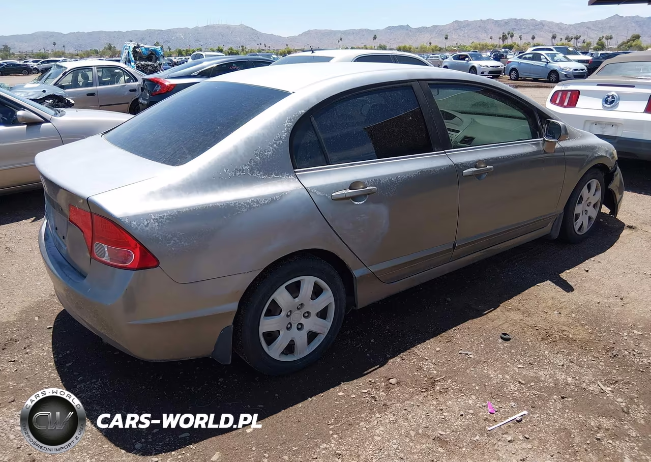 2008 Honda Civic Lx VIN:2HGFA16588H527258 - 4