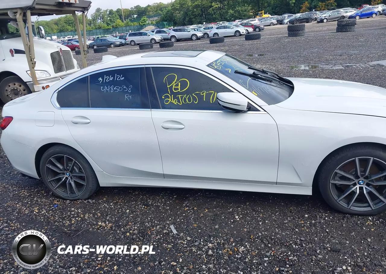 2021 BMW 330I xDrive VIN:3MW5R7J03M8B70994 - 13