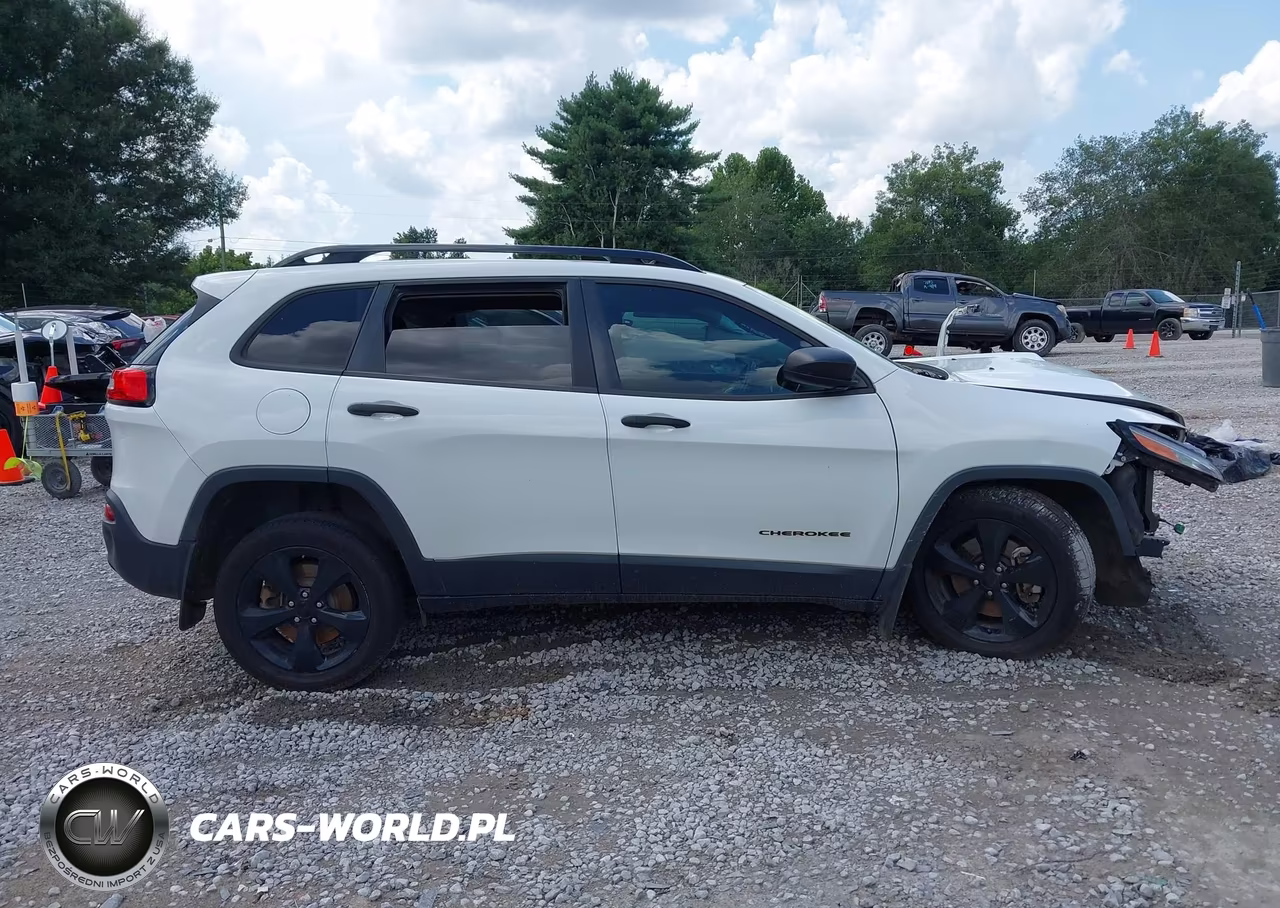 2017 Jeep Cherokee Altitude VIN:1C4PJLAS7HW572723 - 13