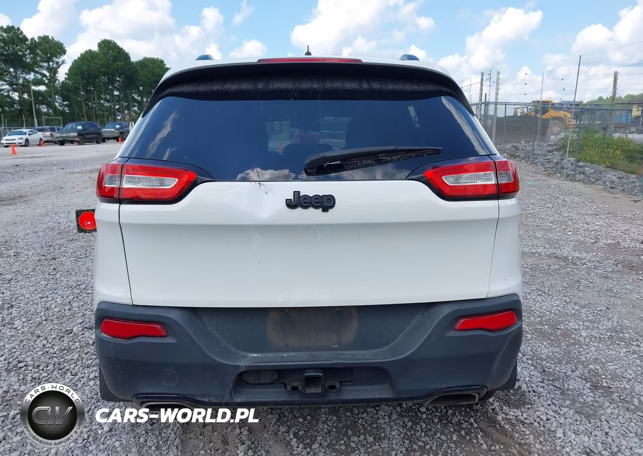 2017 Jeep Cherokee Altitude VIN:1C4PJLAS7HW572723 - 16