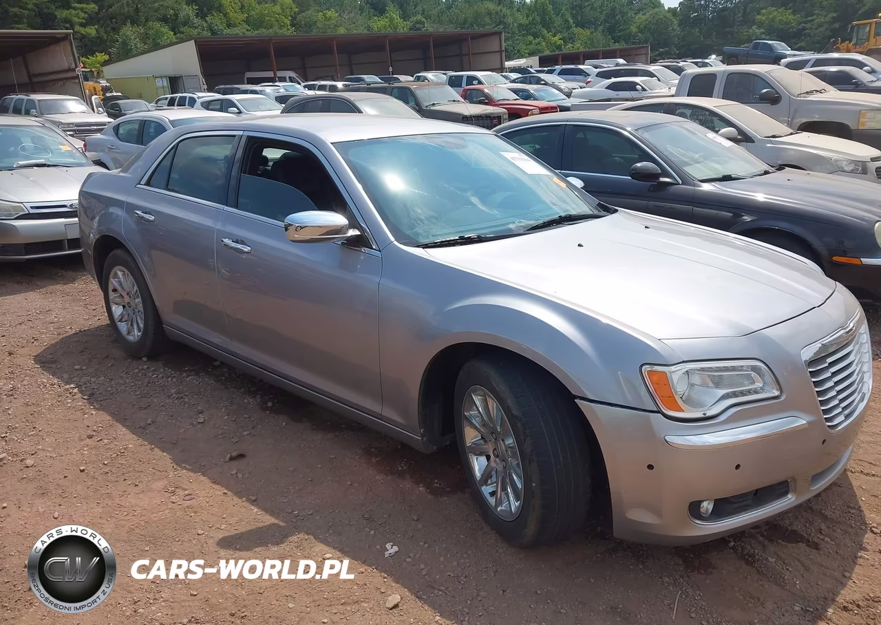 2014 Chrysler 300C VIN:2C3CCAET1EH171795 - 13
