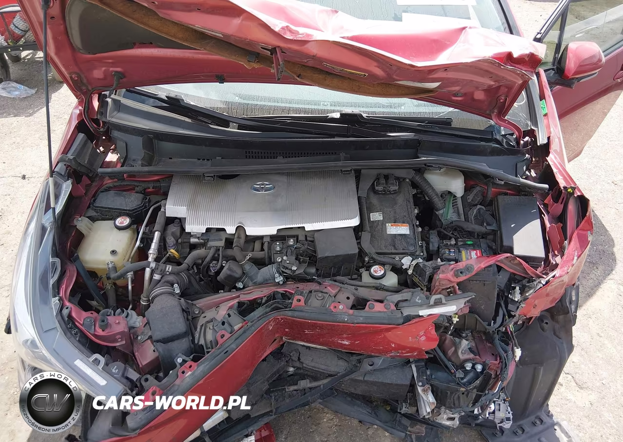 2018 Toyota Prius Four VIN:JTDKARFU5J3063910 - 10