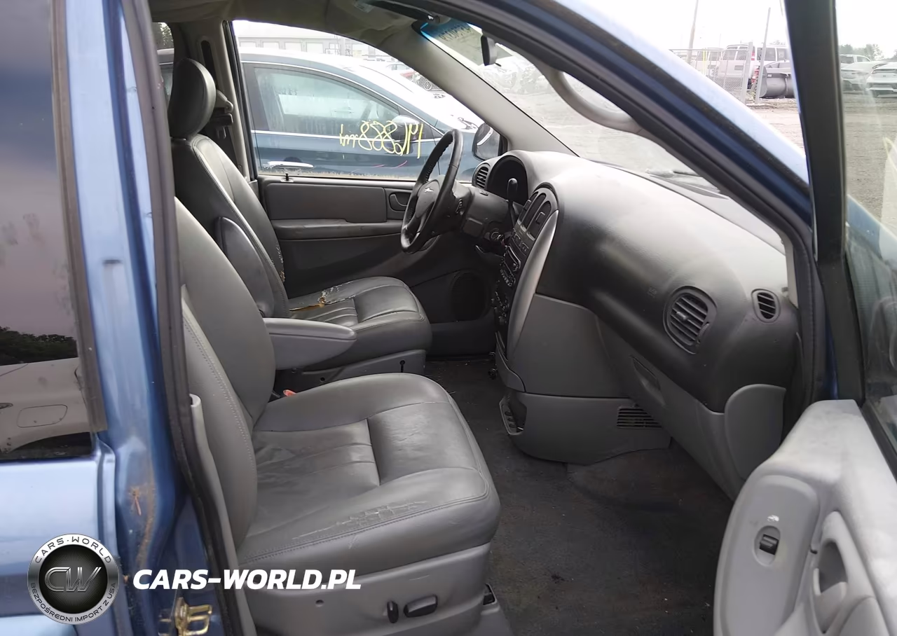 2007 Chrysler Town & Country Touring VIN:2A4GP54L37R134653 - 5