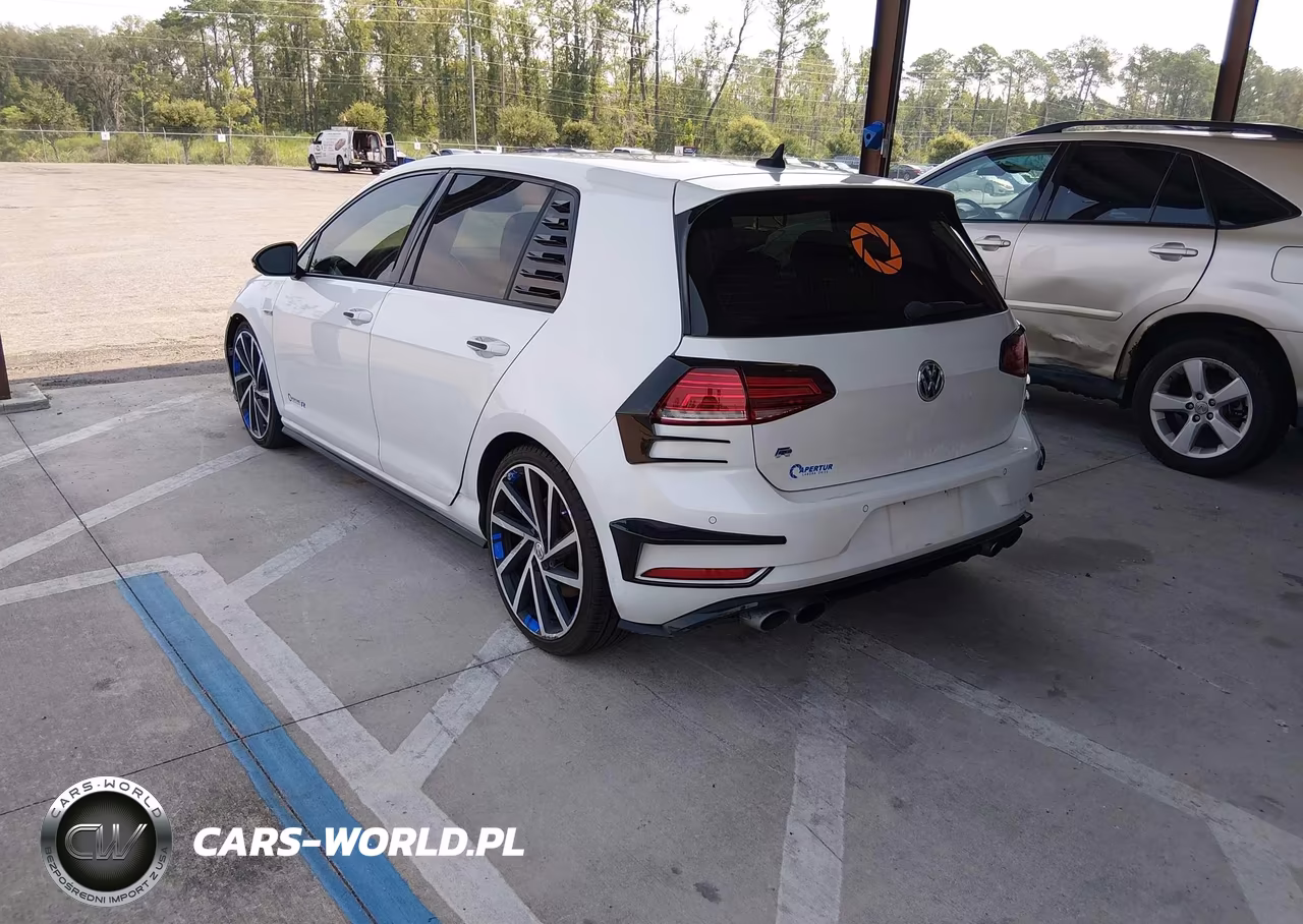 2018 Volkswagen Golf R 2.0T W-Dcc Navigation VIN:WVWWF7AU8JW178689 - 3