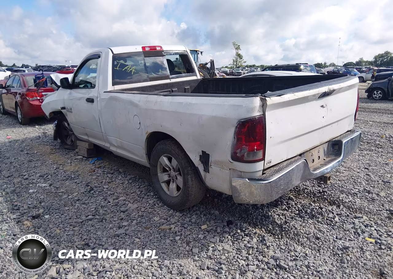 2015 Ram 1500 Tradesman VIN:3C6JR6DT2FG525123 - 3
