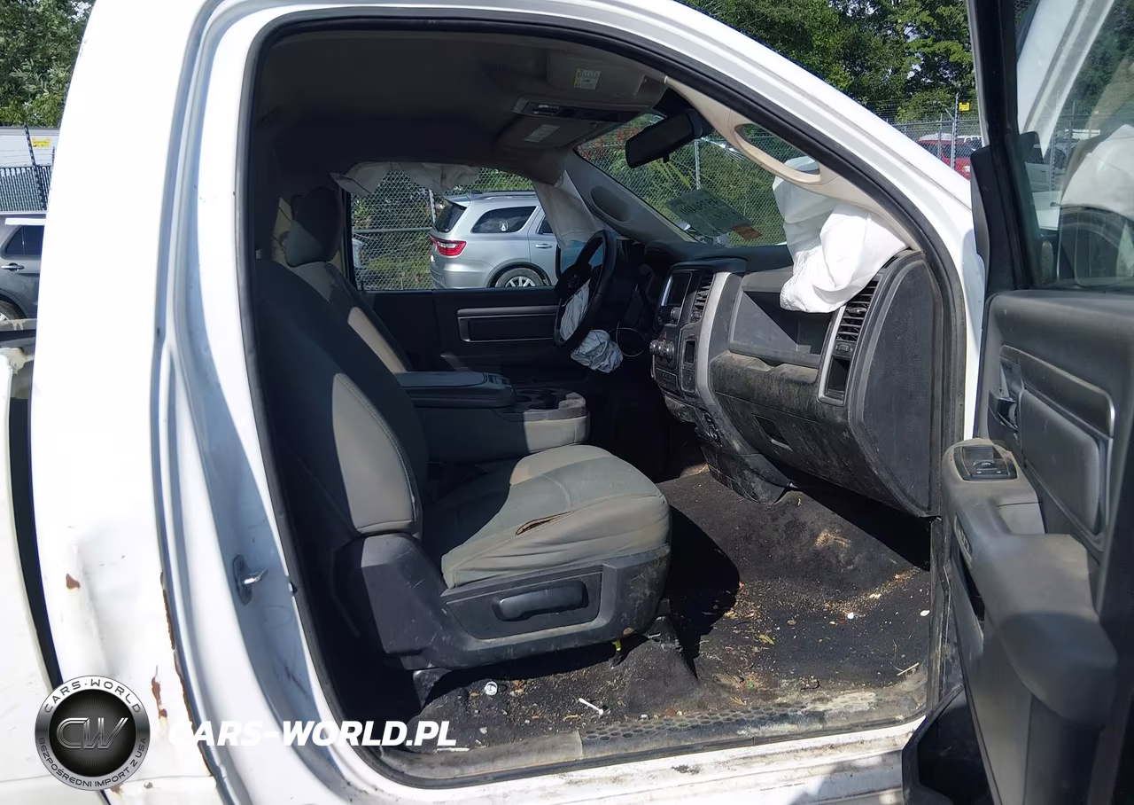 2015 Ram 1500 Tradesman VIN:3C6JR6DT2FG525123 - 5