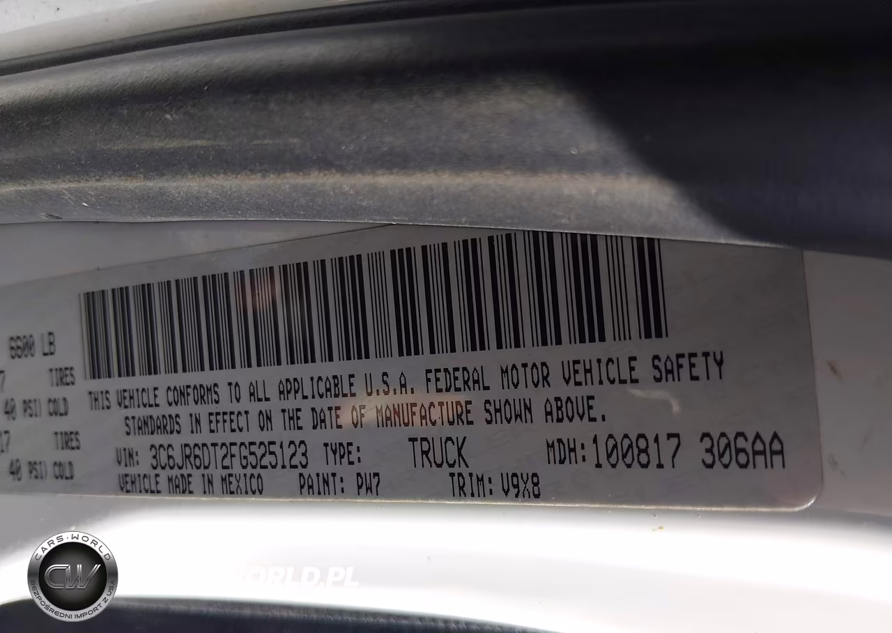 2015 Ram 1500 Tradesman VIN:3C6JR6DT2FG525123 - 9
