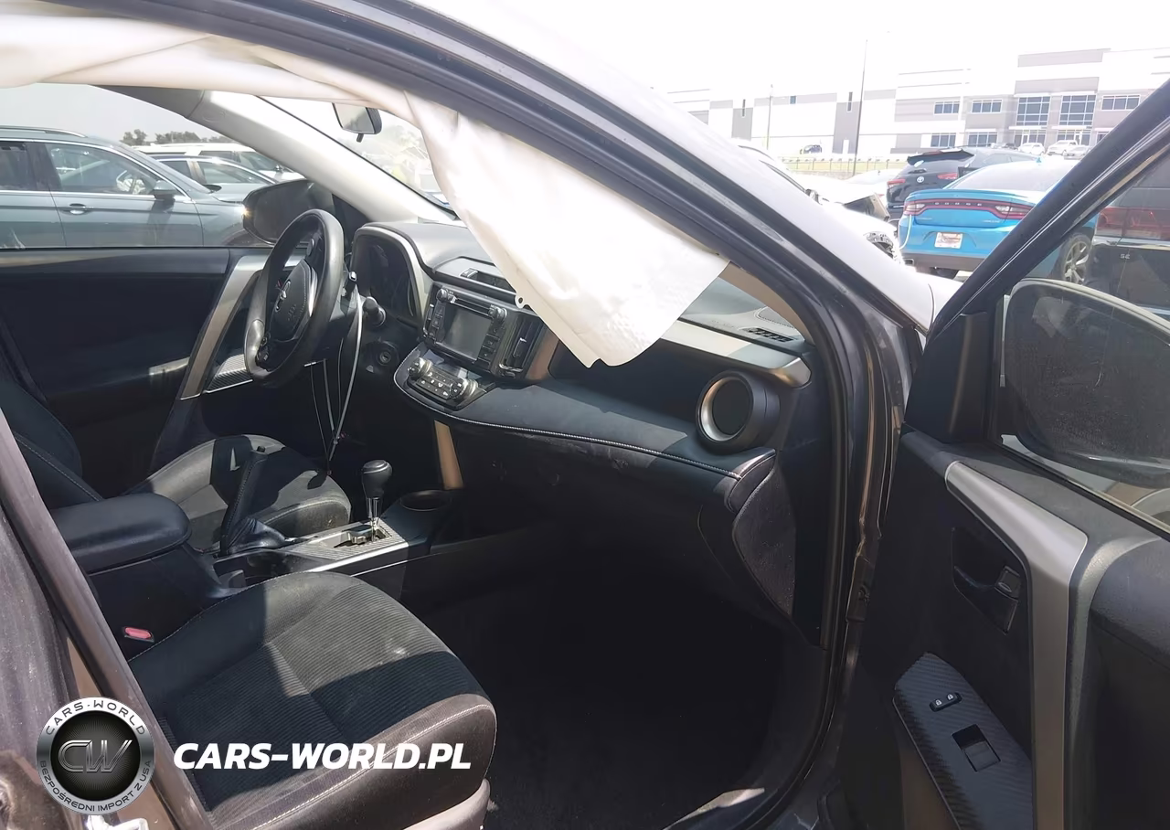 2013 Toyota Rav4 Xle VIN:2T3WFREV7DW044709 - 5